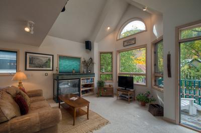 Madison Pacific Apartment Telluride Room photo
